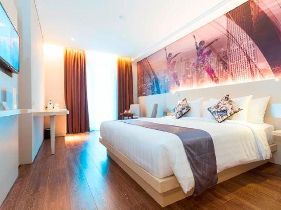 Horison Hotel Ultima Timika Exterior photo