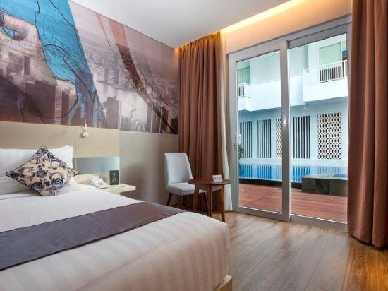 Horison Hotel Ultima Timika Exterior photo